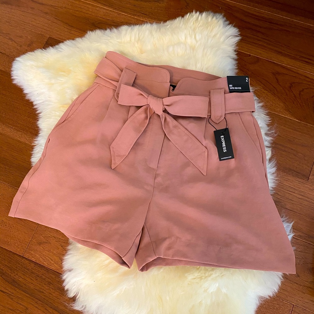 EXPRESS Super High Waisted Soft Belted Shorts NWT
